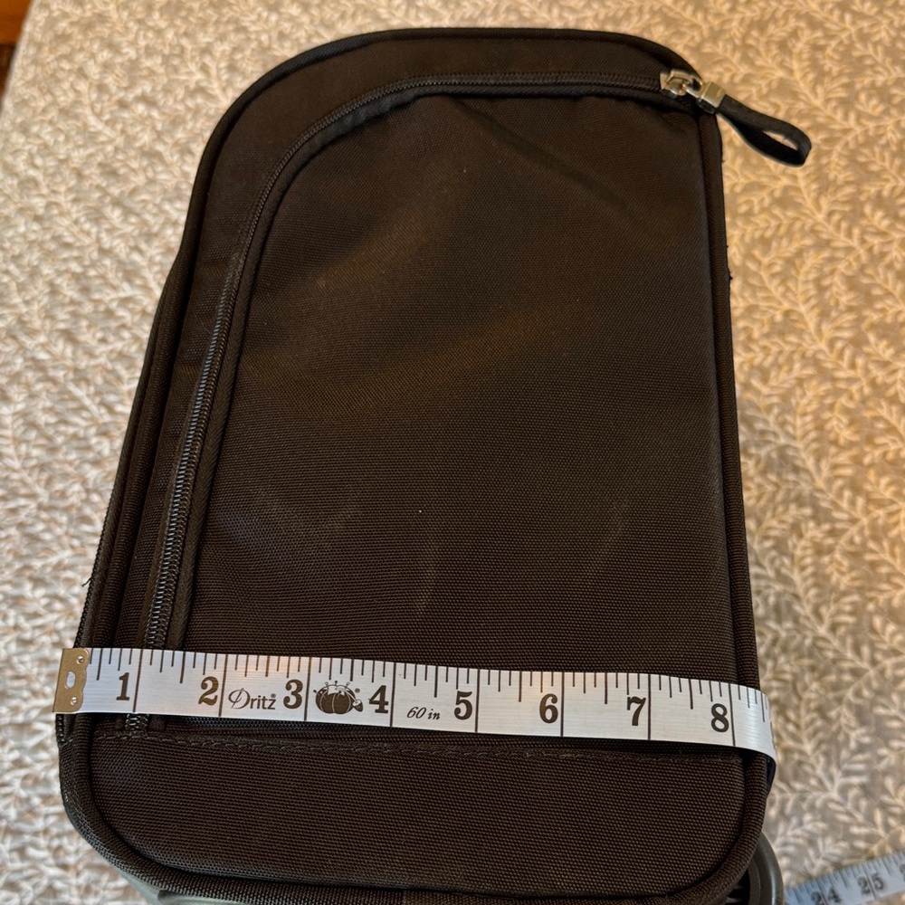 NWT Samsonite Black Ladies Travel Kit with Original Tags - Picture 6 of 9